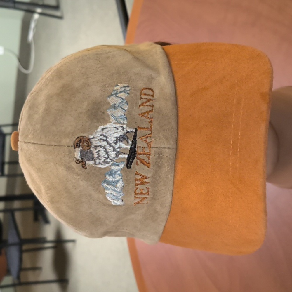 New Zealand Embroidered Suede Strap-on Cap Hat